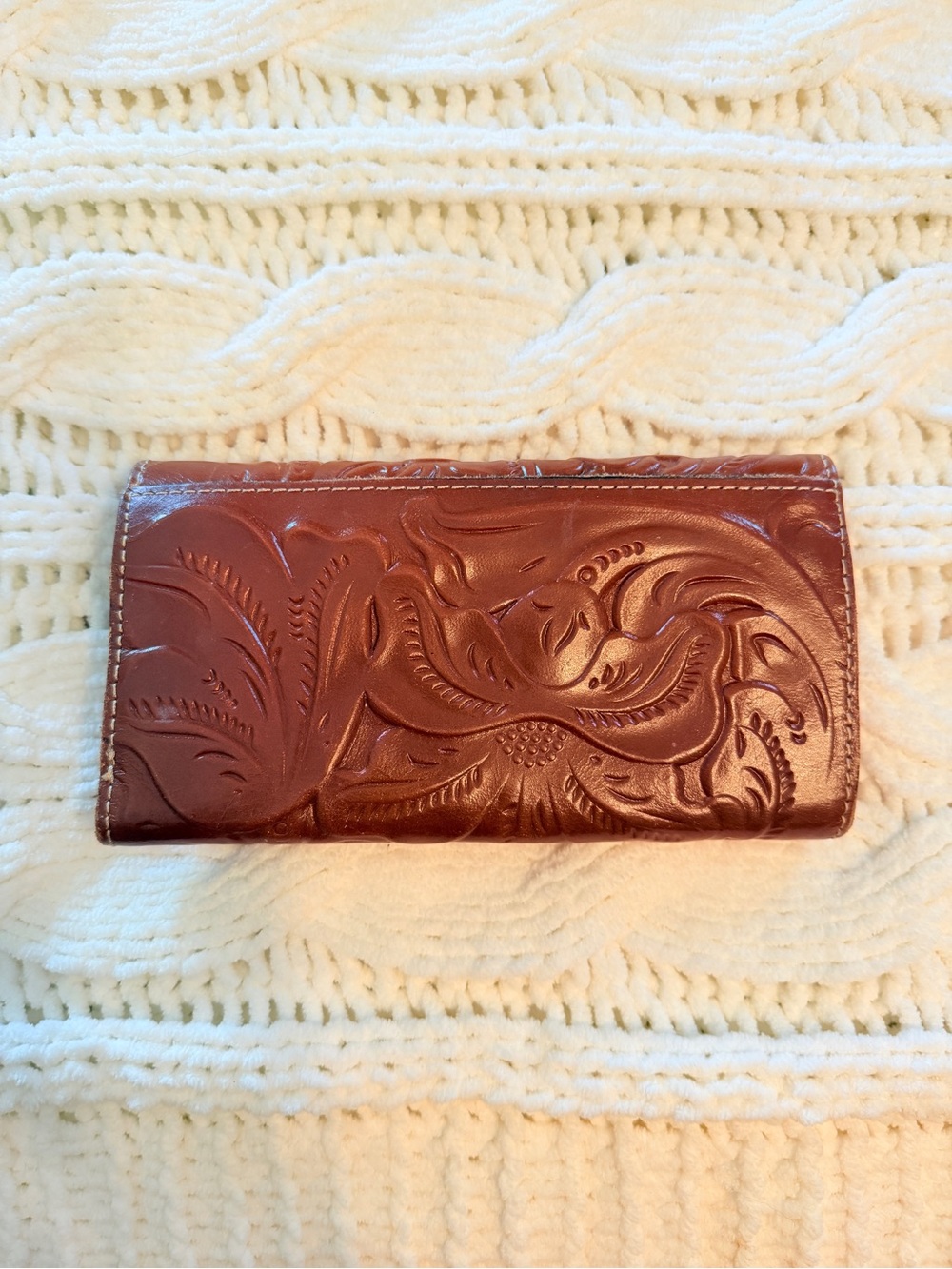 Patricia Nash Embossed Leather Wallet - Chestnut Brown - Picture 2 of 3